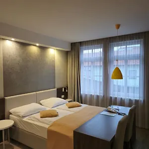 3* Hotel Emonec